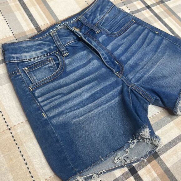 American Eagle High Rise Shortie jean shorts - Picture 2 of 8
